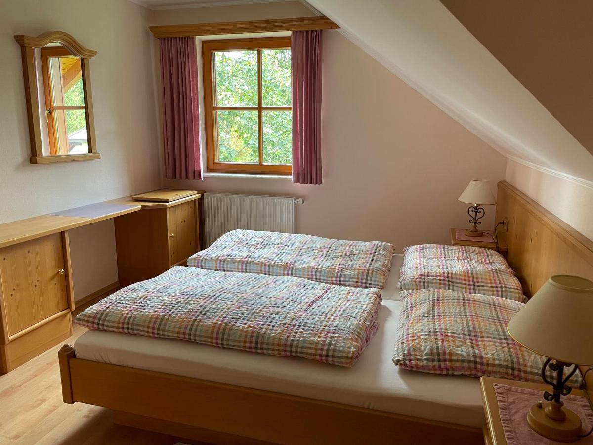 Ferienhaus Alpenblick Krakauschatten Екстериор снимка